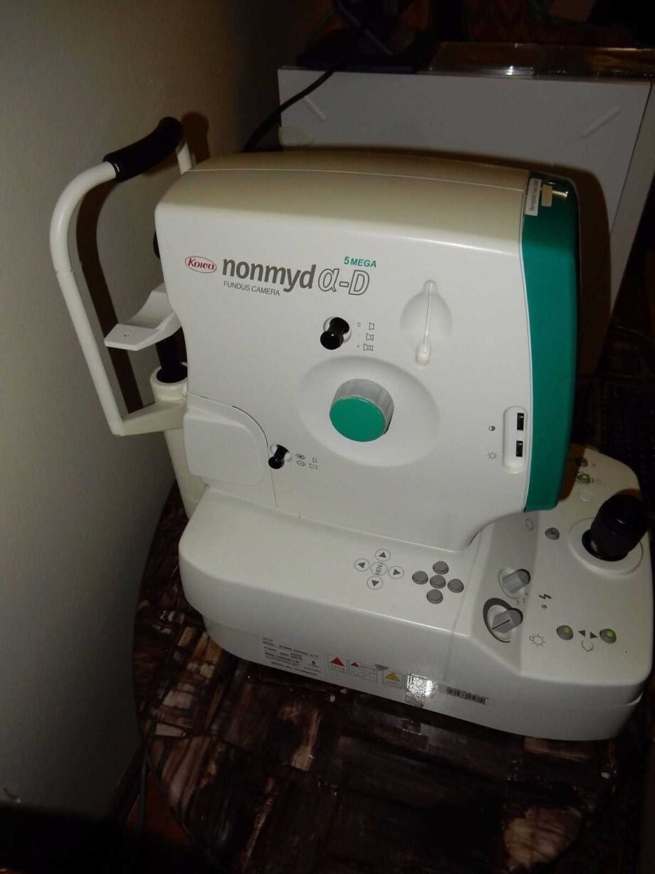 Kowa Nonmyd a-D Non-Mydriatic Digital Fundus Camera